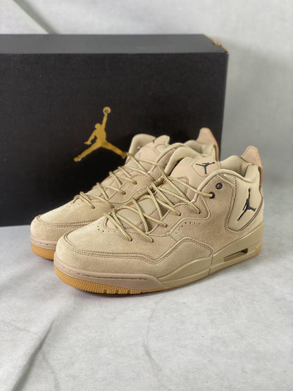 23 Desert Gum