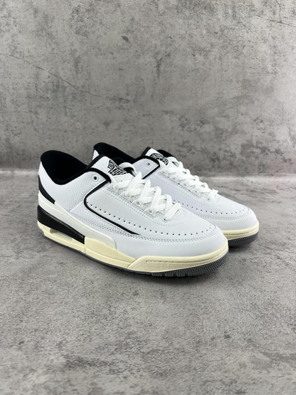 23 WHITE & BLACK