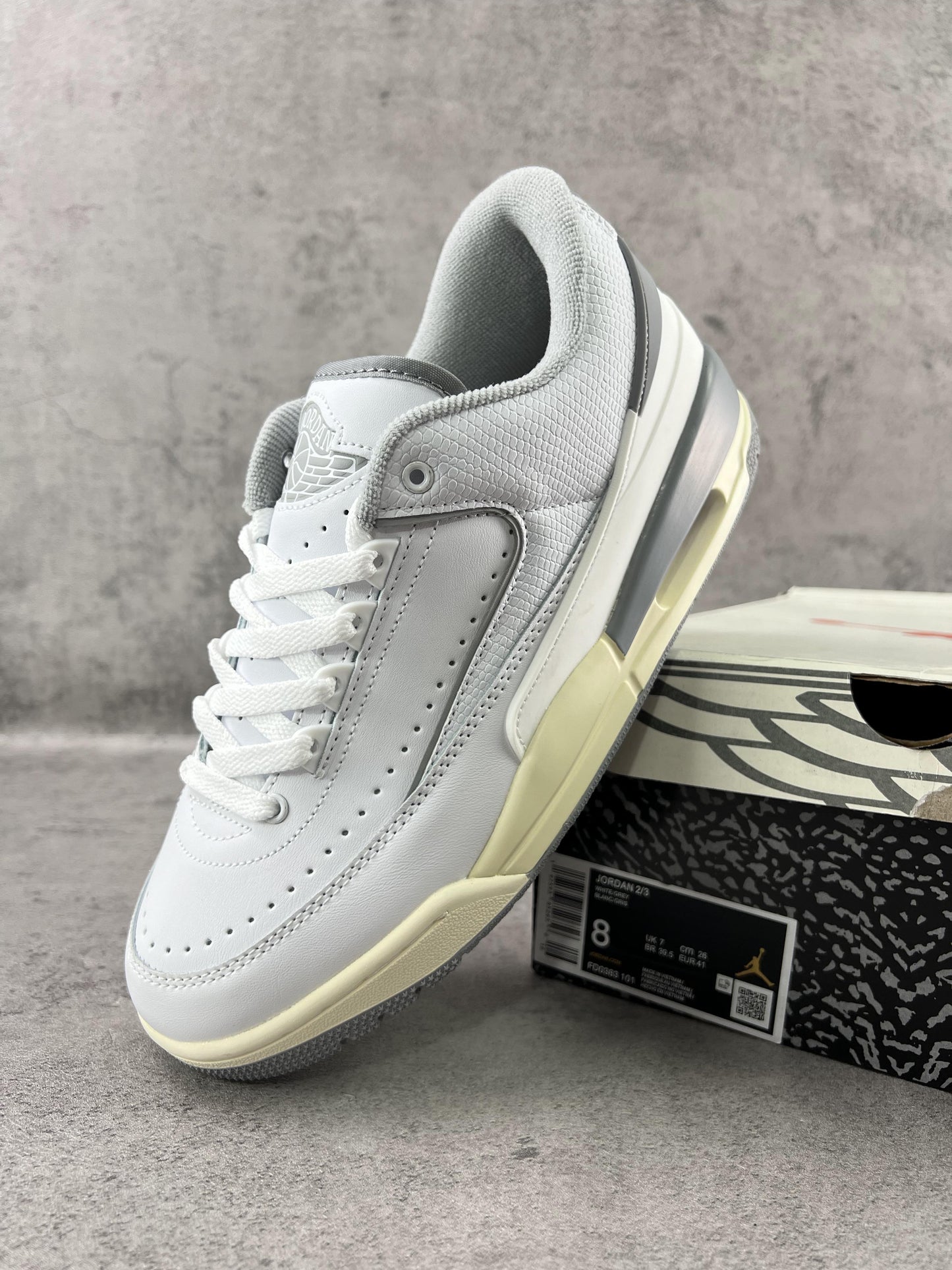 23 GREY
