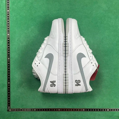 Dunk SB Supreme 94 White Metallic Silver