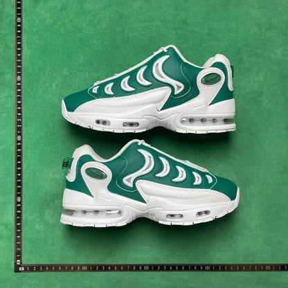 Air Metal Max Green And White