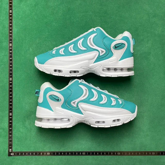 Air Metal Max Turf teal and white
