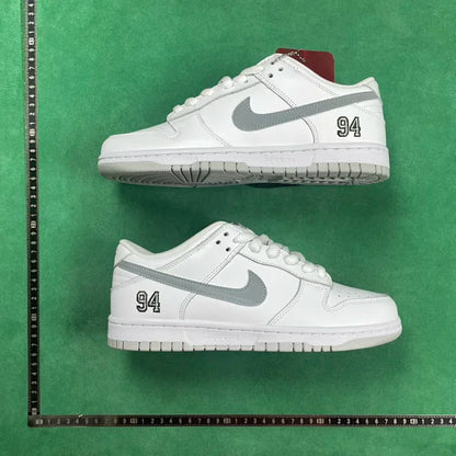 Dunk SB Supreme 94 White Metallic Silver