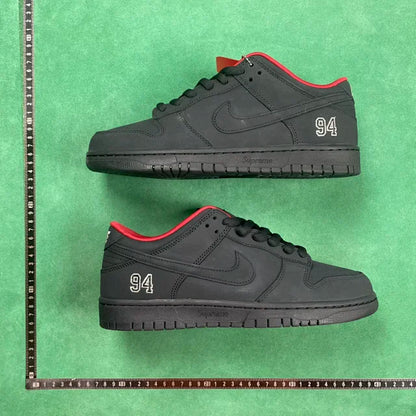 Dunk SB Supreme 94 Black