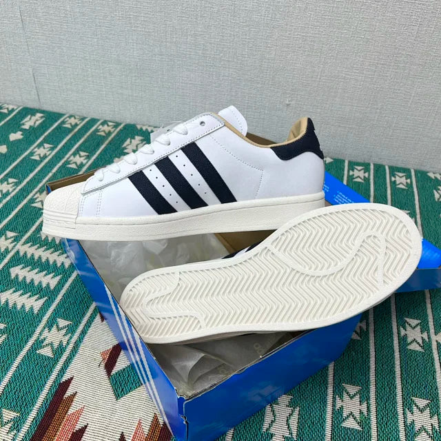 Superstar White and Black