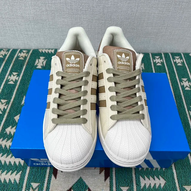 Superstar Off-White And Light Brown