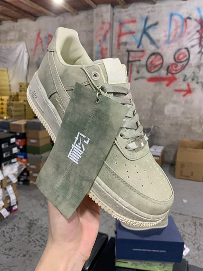 AF1