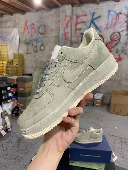 AF1