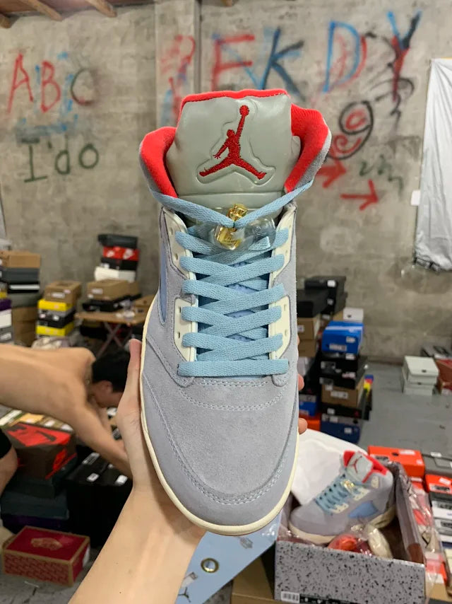 AJ 5 Trophy Room