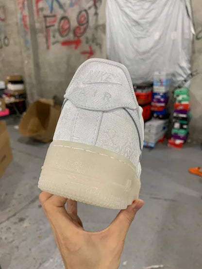AF1
