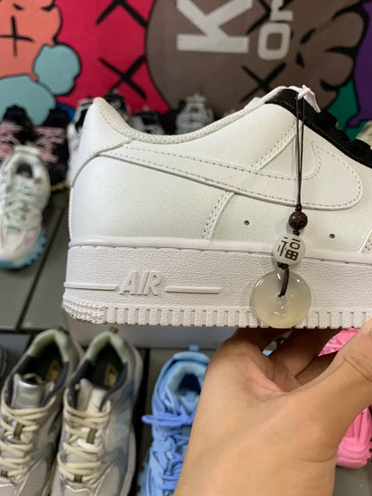 AF1
