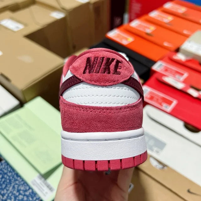 Dunk SP Red