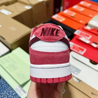 Dunk SP Red