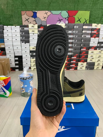 AF1