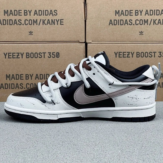 Dunk SP White And Black