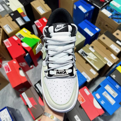 Dunk SP Panda