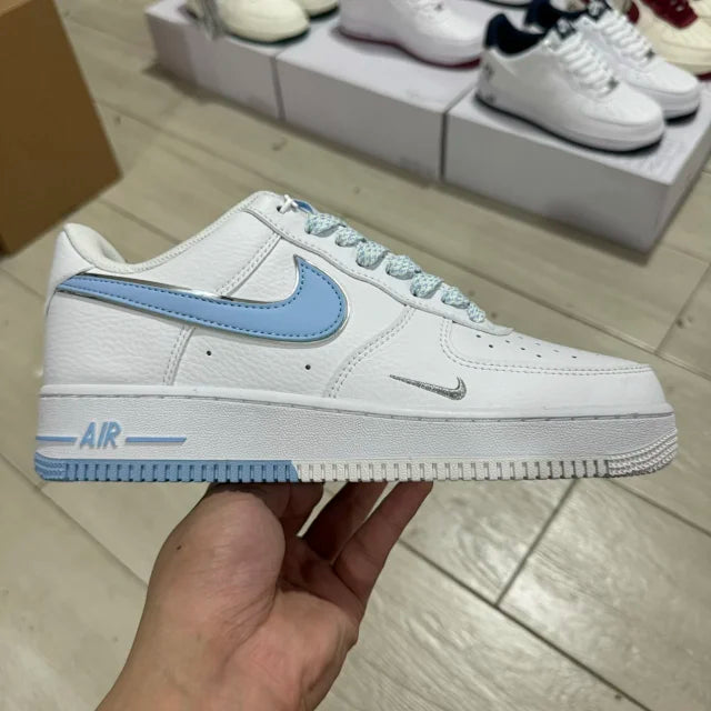 AF1