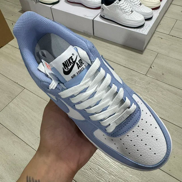 AF1