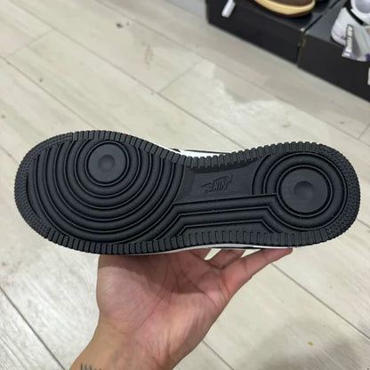 AF1