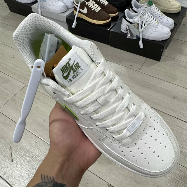 AF1