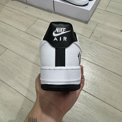 AF1