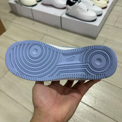 AF1