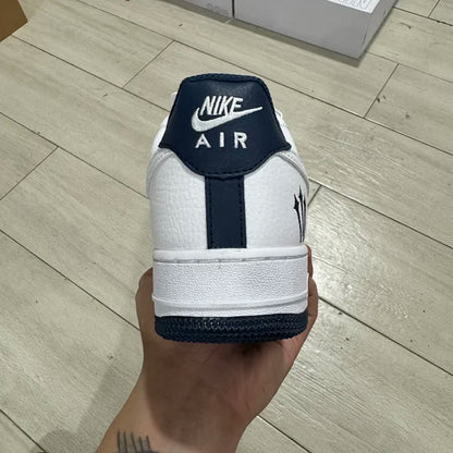 AF1