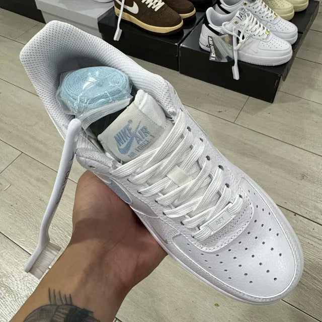 AF1