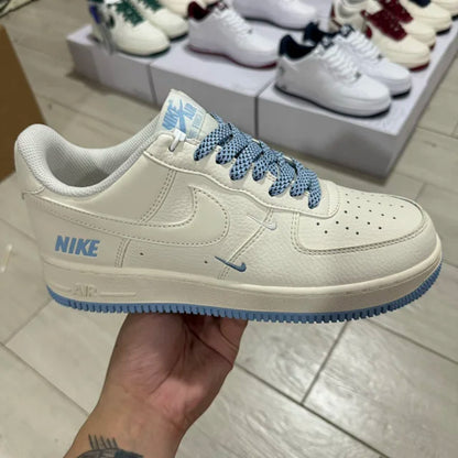 AF1