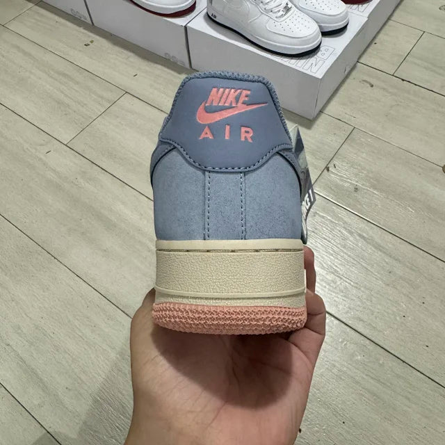 AF1
