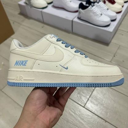 AF1