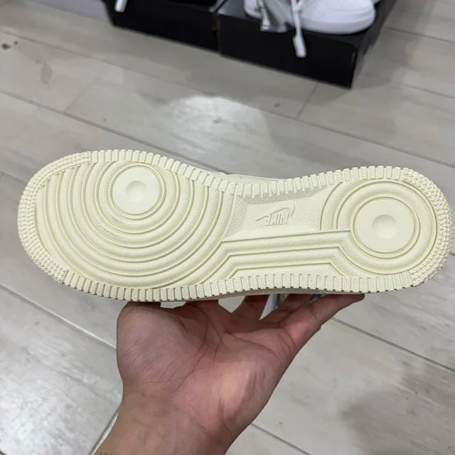 AF1 Fresh na cor Coconut Milk