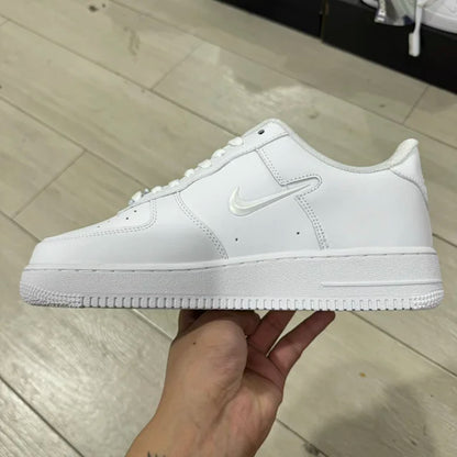 AF1