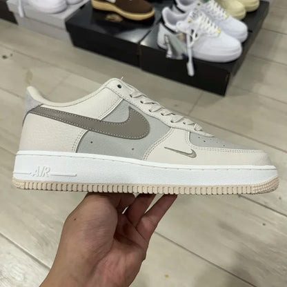 AF1