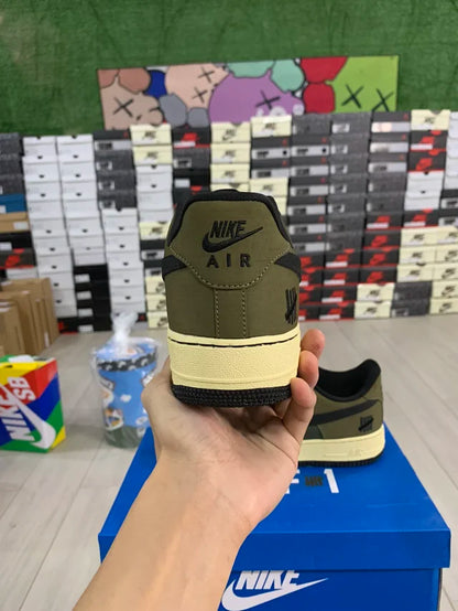 AF1