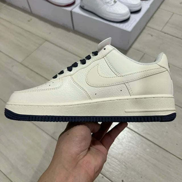 AF1