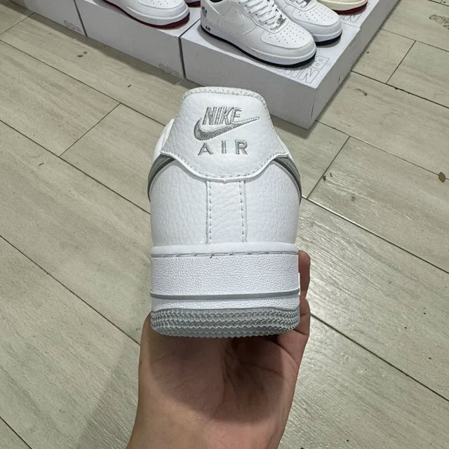 AF1