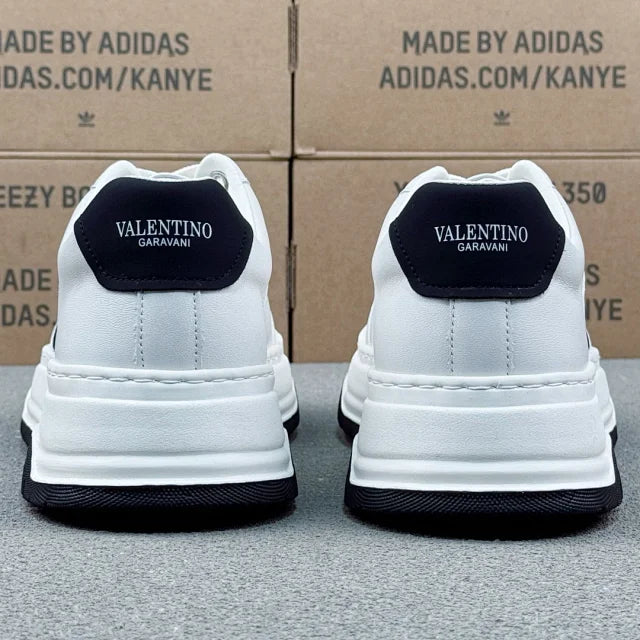 Valentino Rockstud Black and White
