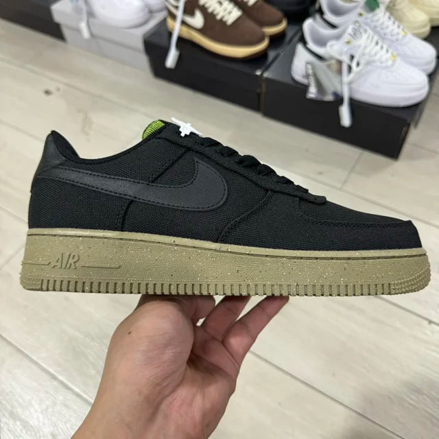 AF1