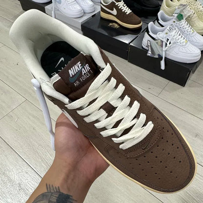 AF1
