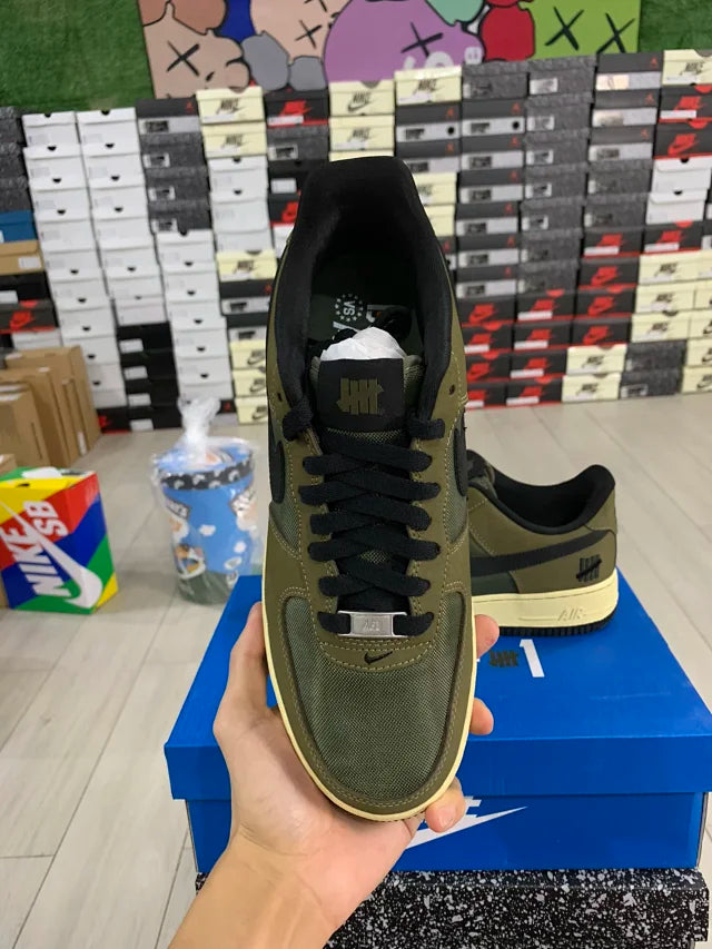 AF1
