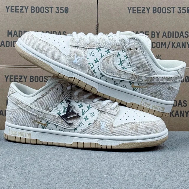 Dunk x LV