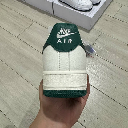 AF1
