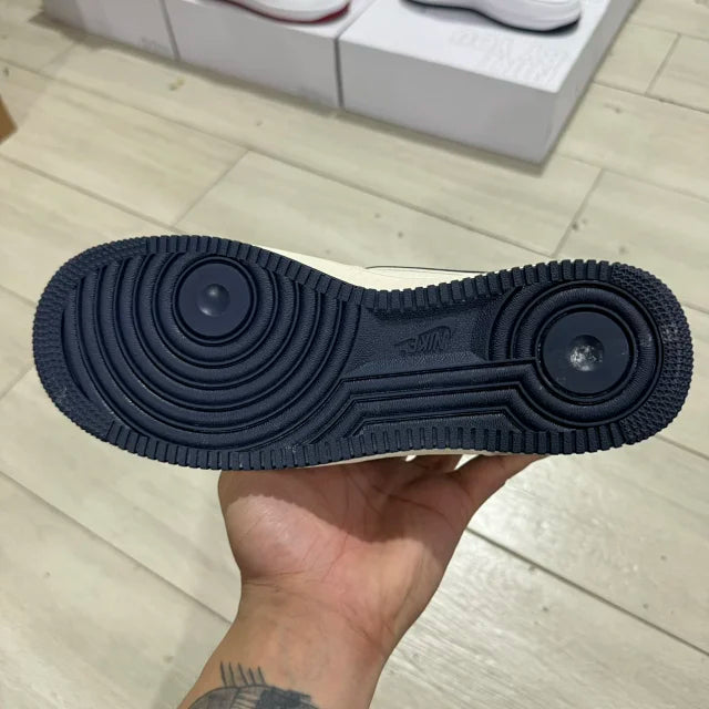 AF1