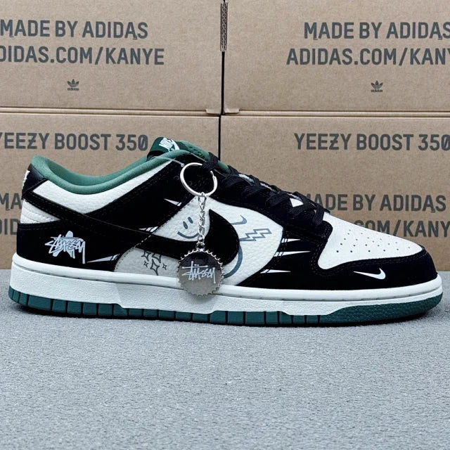 Dunk x Stussy
