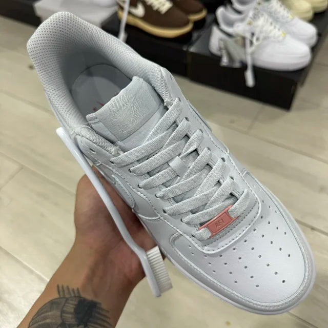 AF1