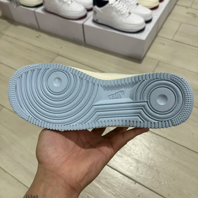 AF1