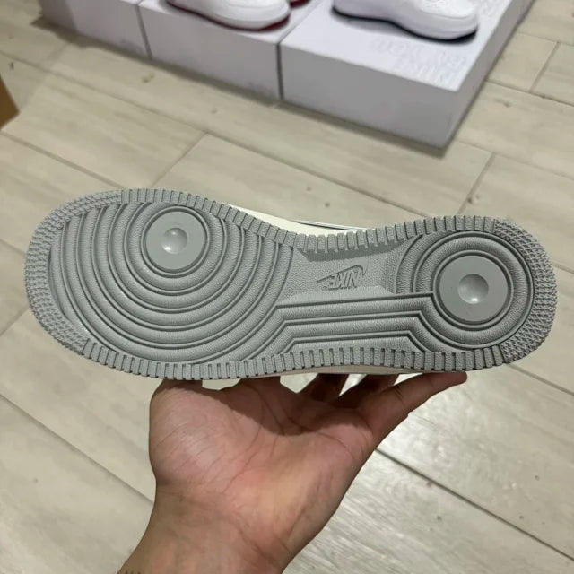 AF1