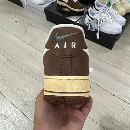 AF1
