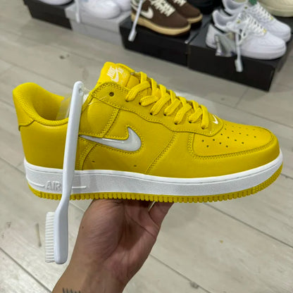 AF1